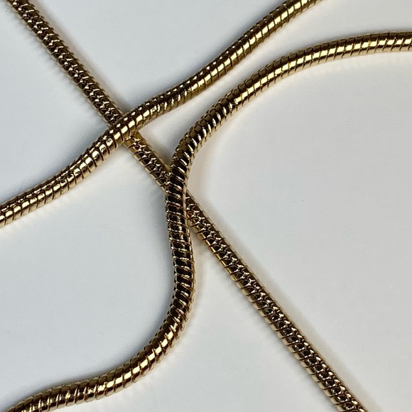 Juicy Couture Vintage Rare Leather Mono Crossbody Bag Gray with Gold Chain - Picture 9 of 12